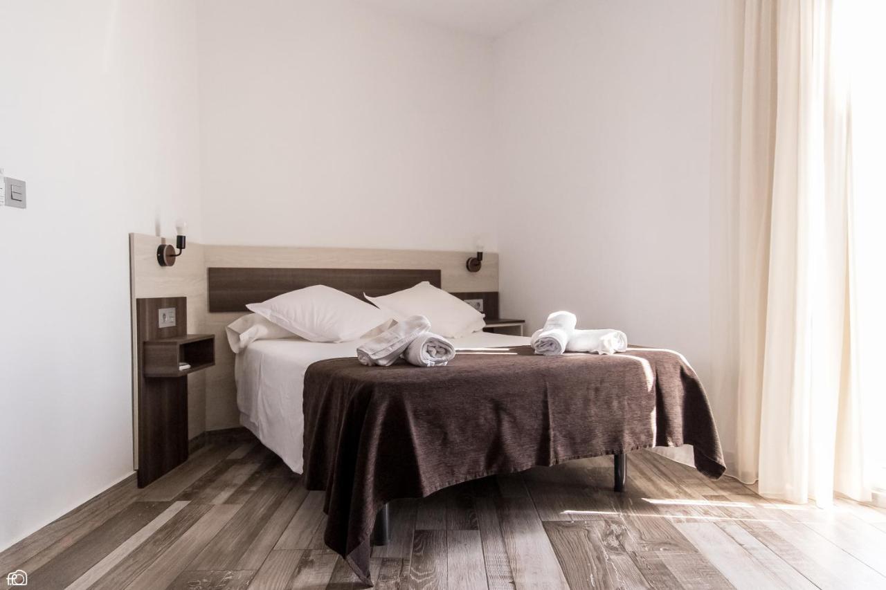 Medellín Meson Hostal La Cabana מראה חיצוני תמונה
