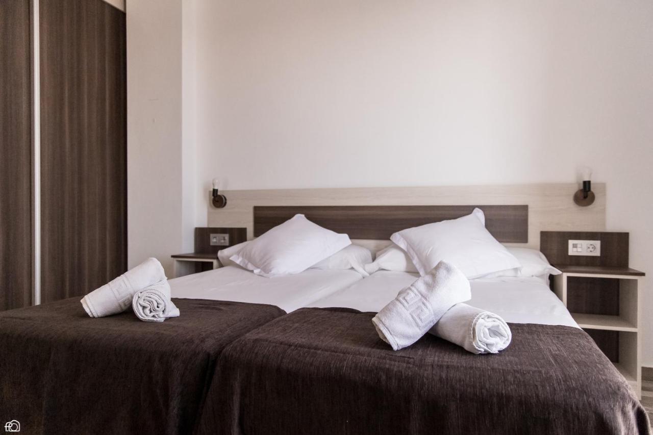 Medellín Meson Hostal La Cabana מראה חיצוני תמונה