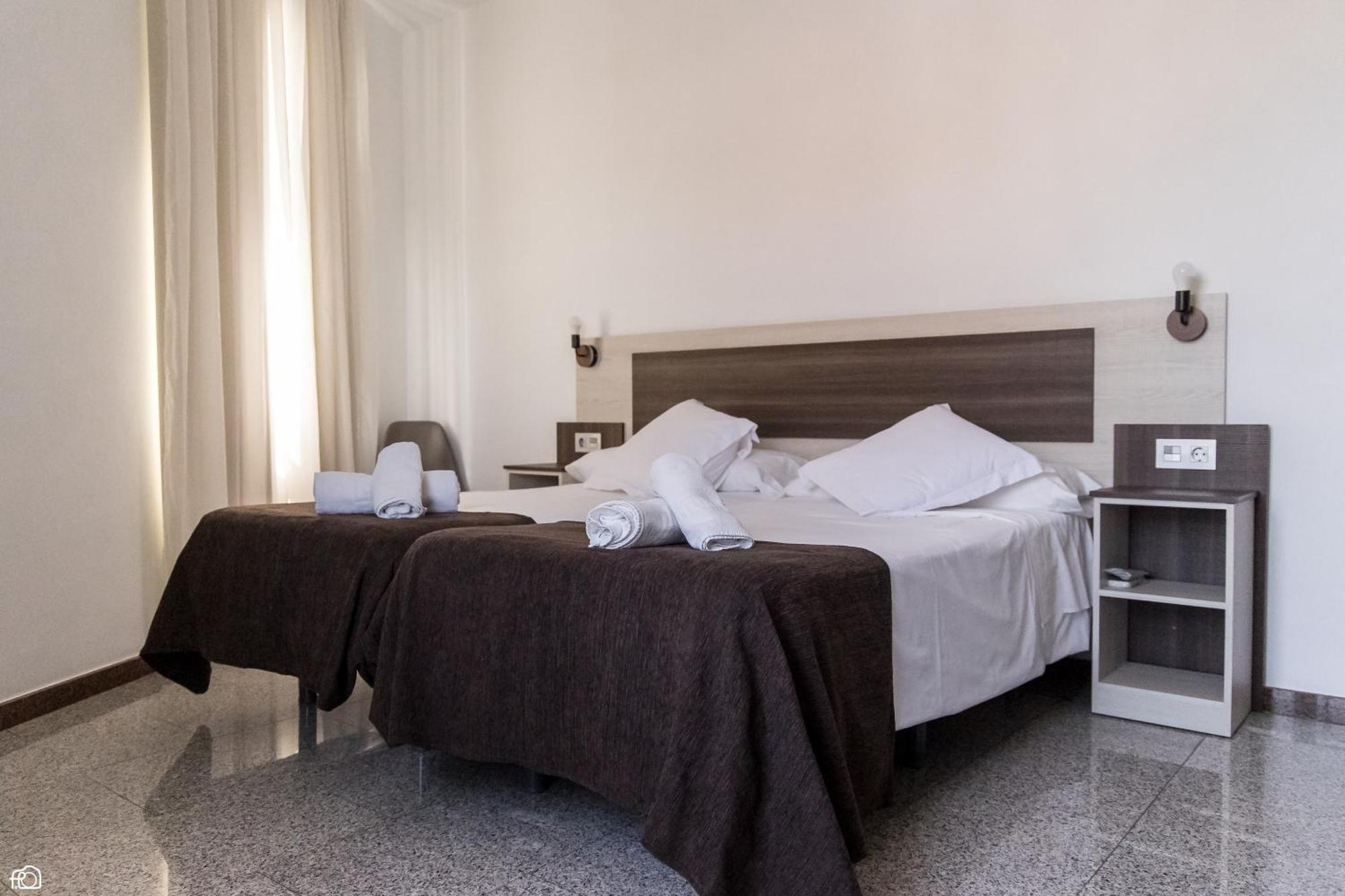 Medellín Meson Hostal La Cabana מראה חיצוני תמונה