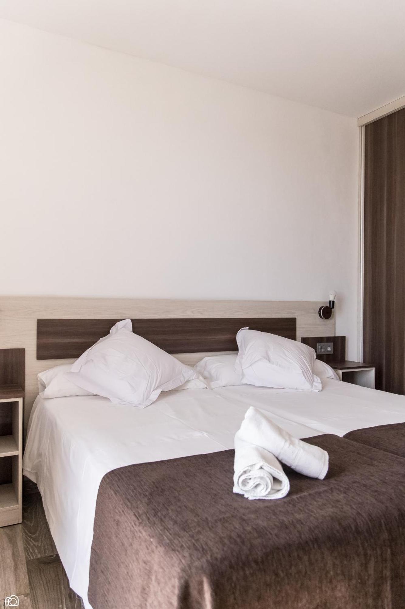 Medellín Meson Hostal La Cabana מראה חיצוני תמונה