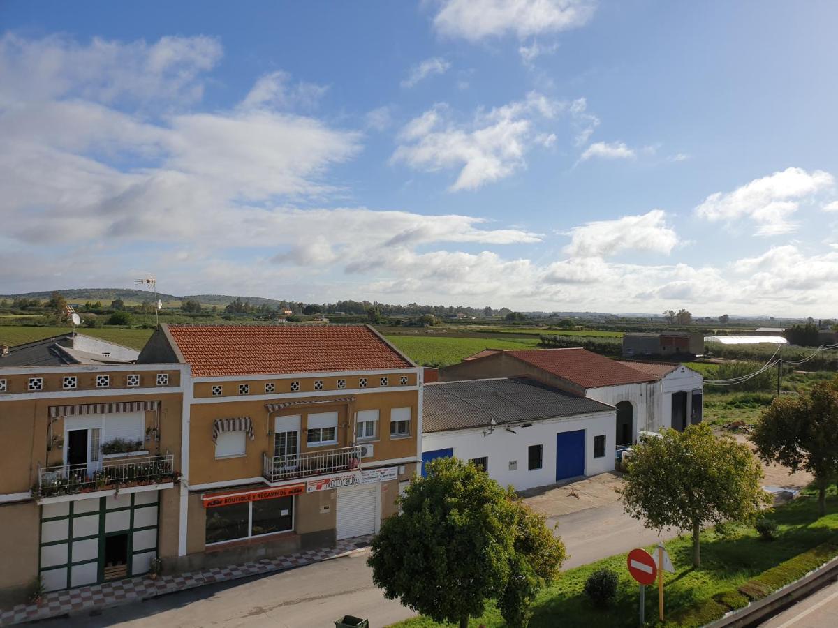 Medellín Meson Hostal La Cabana מראה חיצוני תמונה